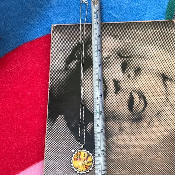Retro vintage 🎬movie🎬 necklace 🌟NEW✨ - Picture 4 of 8
